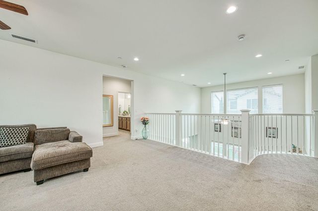 4368 N Casey Avenue, Fresno, CA 93723