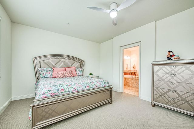 4368 N Casey Avenue, Fresno, CA 93723