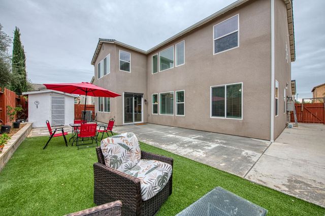 4368 N Casey Avenue, Fresno, CA 93723