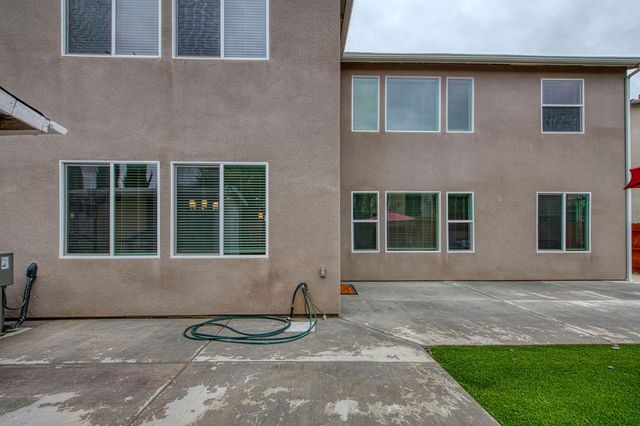 4368 N Casey Avenue, Fresno, CA 93723