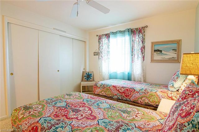 6725 Winkler RD # 203C, Fort Myers, FL 33919