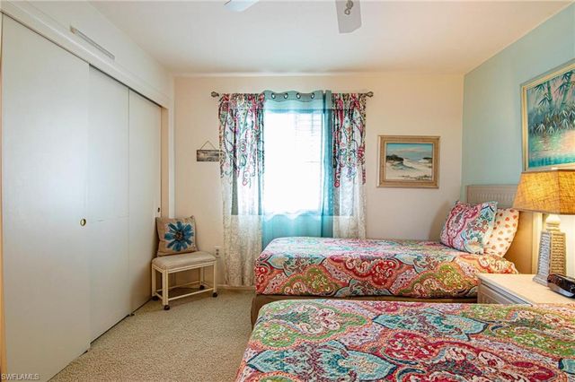 6725 Winkler RD # 203C, Fort Myers, FL 33919