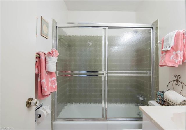 6725 Winkler RD # 203C, Fort Myers, FL 33919