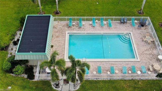 6725 Winkler RD # 203C, Fort Myers, FL 33919