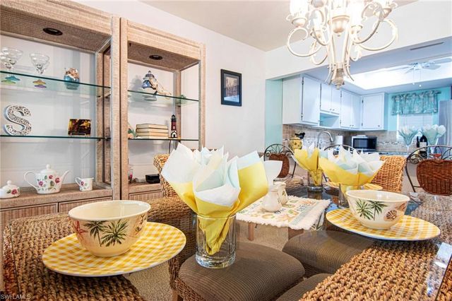 6725 Winkler RD # 203C, Fort Myers, FL 33919