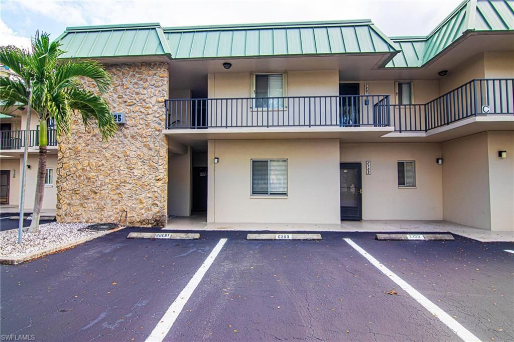 6725 Winkler RD 203C, FORT MYERS, FL 33919 — photo 2