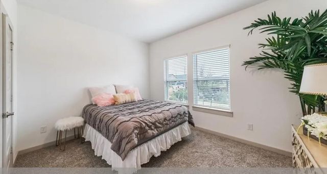 8043 House Bank Lane, Rosharon, TX 77583