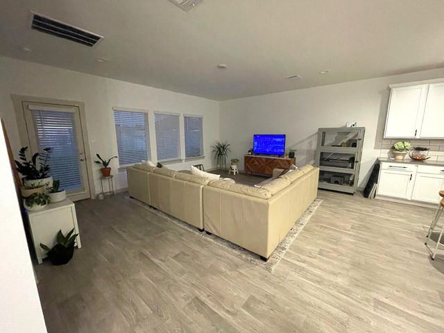 8043 House Bank Lane, Rosharon, TX 77583