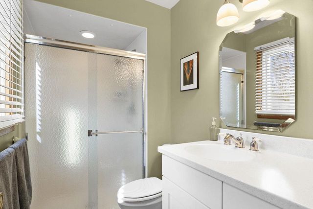 637 Cresthaven Drive, Cottage Grove, WI 53527