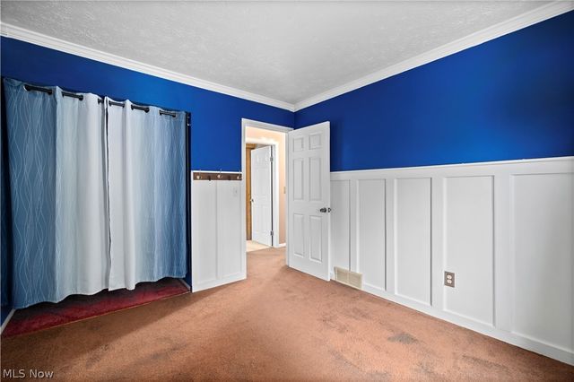 8567 Brentwood Drive, Olmsted Twp, OH 44138