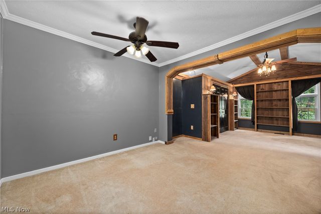 8567 Brentwood Drive, Olmsted Twp, OH 44138