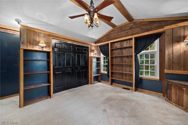 8567 Brentwood Drive, Olmsted Twp, OH 44138