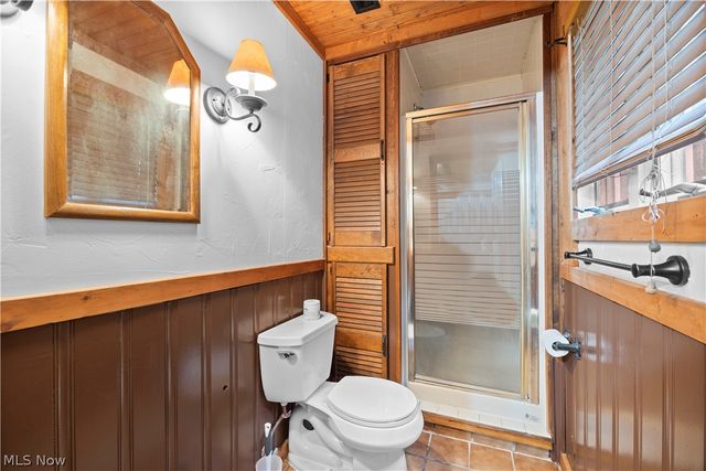 8567 Brentwood Drive, Olmsted Twp, OH 44138