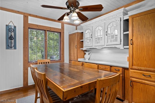 8567 Brentwood Drive, Olmsted Twp, OH 44138