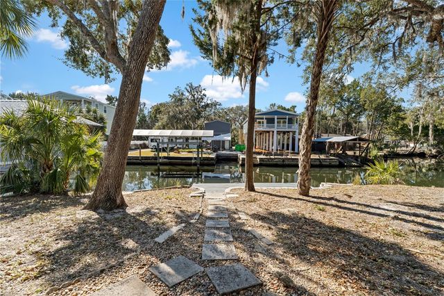 11494 W. POPE COURT, Homosassa, FL 34448