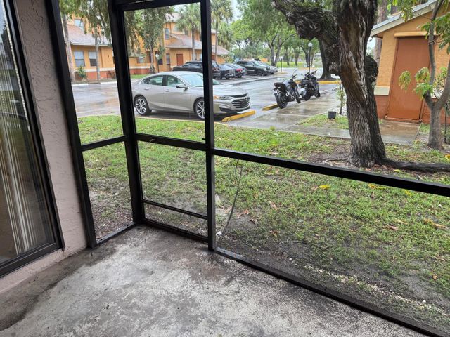 2541 NW 56th Avenue 1-19, Lauderhill, FL 33313