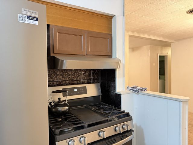 924 Monterey Drive, Denton, TX 76209