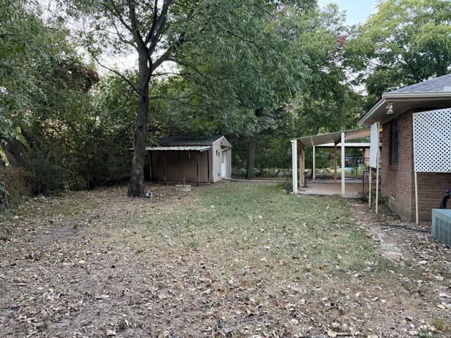 924 Monterey Drive, Denton, TX 76209