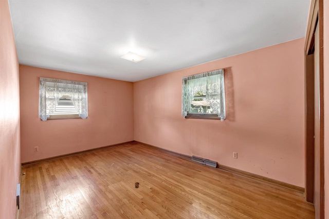 1198 KENWOOD STREET, Green Bay, WI 54304