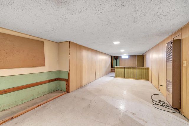1198 KENWOOD STREET, Green Bay, WI 54304