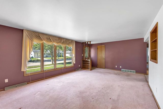 1198 KENWOOD STREET, Green Bay, WI 54304