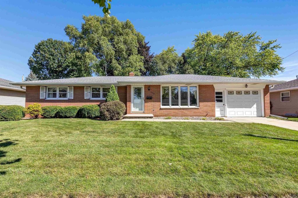 1198 KENWOOD STREET, Green Bay, WI 54304