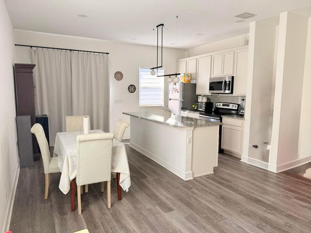 611 N F Street, Lake Worth Beach, FL 33460