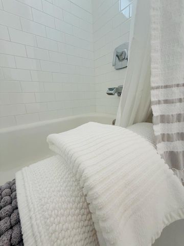 311 N Swinton Avenue, Delray Beach, FL 33444