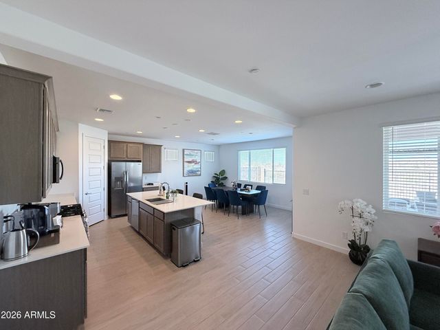 32022 N 121st Avenue, Peoria, AZ 85383