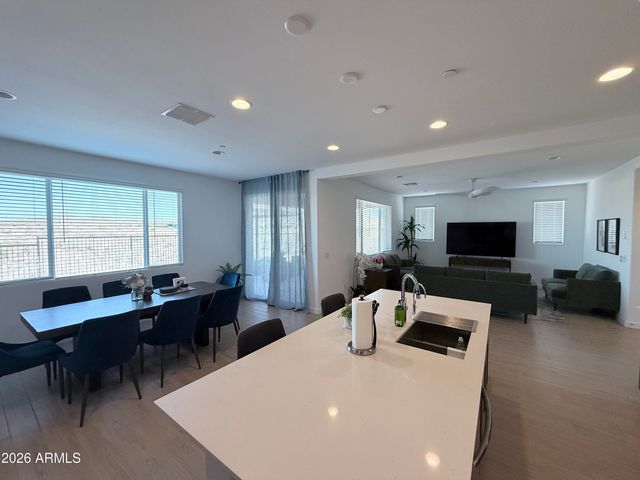 32022 N 121st Avenue, Peoria, AZ 85383