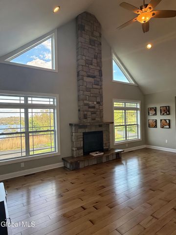 55 Kent Place, North Greenbush, NY 12198