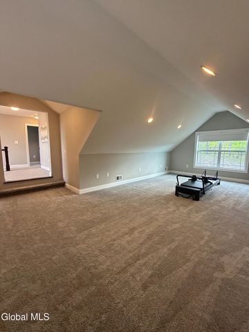 55 Kent Place, North Greenbush, NY 12198