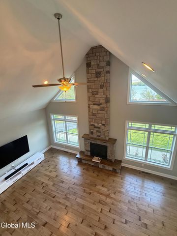 55 Kent Place, North Greenbush, NY 12198
