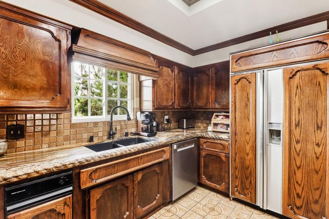 5105 Cocoa Palm Way, Fair Oaks, CA 95628