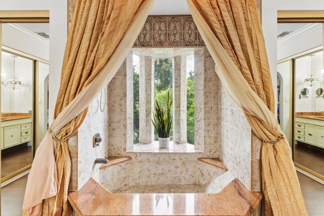 5105 Cocoa Palm Way, Fair Oaks, CA 95628