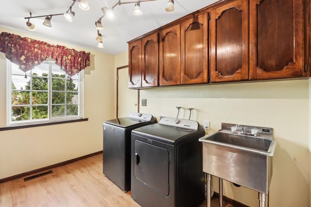 5105 Cocoa Palm Way, Fair Oaks, CA 95628