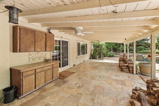 5105 Cocoa Palm Way, Fair Oaks, CA 95628