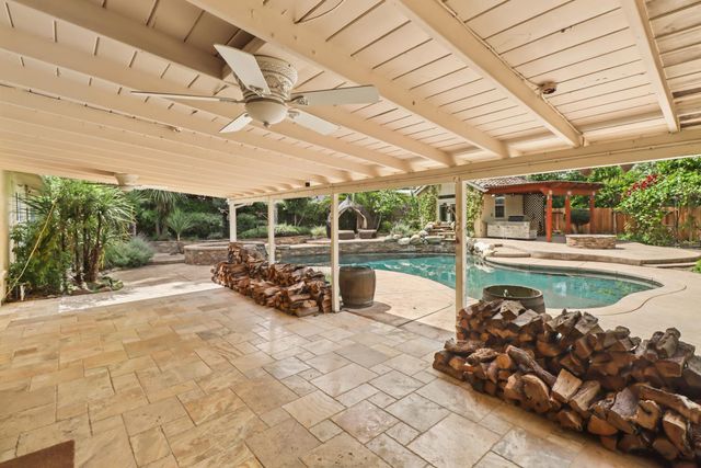 5105 Cocoa Palm Way, Fair Oaks, CA 95628