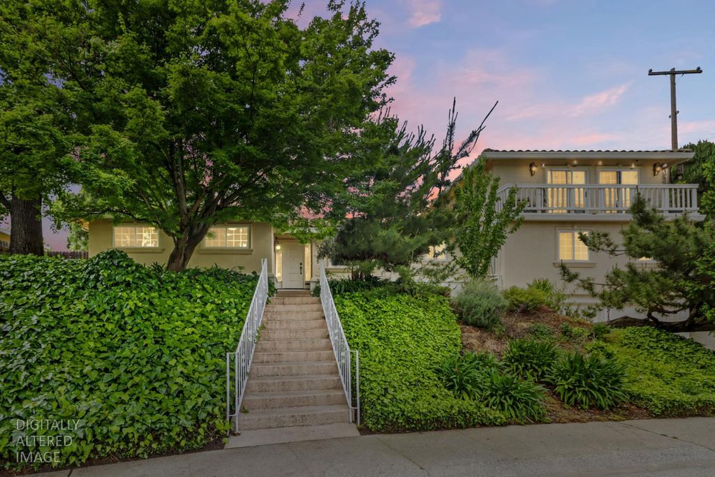 5105 Cocoa Palm Way, Fair Oaks, CA 95628