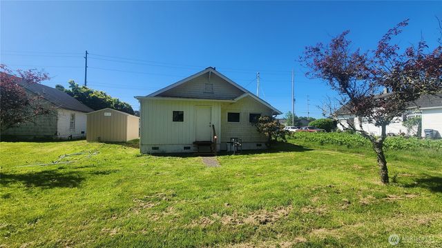 2215 Cherry Street, Hoquiam, WA 98550