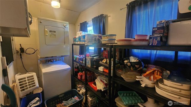 2215 Cherry Street, Hoquiam, WA 98550
