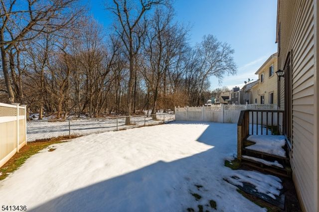 120 Parkside Dr, Union Twp., NJ 07083