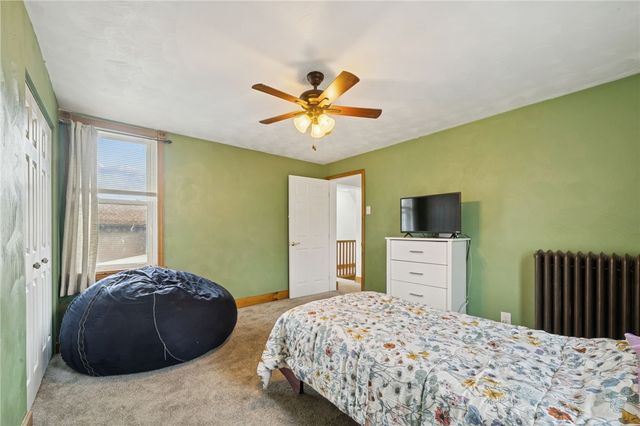 139 N Diamond St, Mt Pleasant Boro, PA 15666