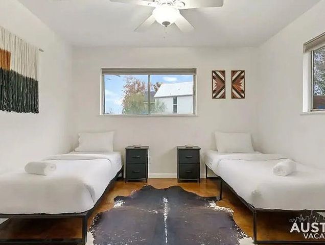 1609 Redd ST A, Austin, TX 78745