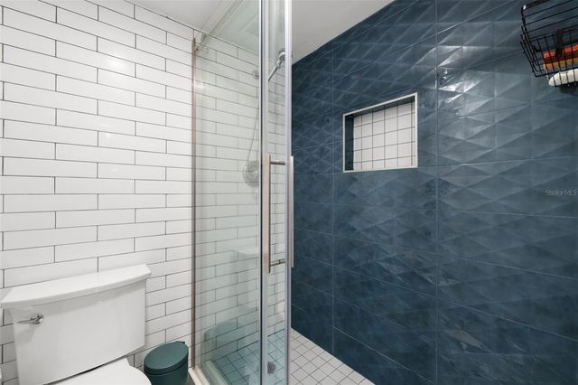 402 TARPON POINT, Tarpon Springs, FL 34689