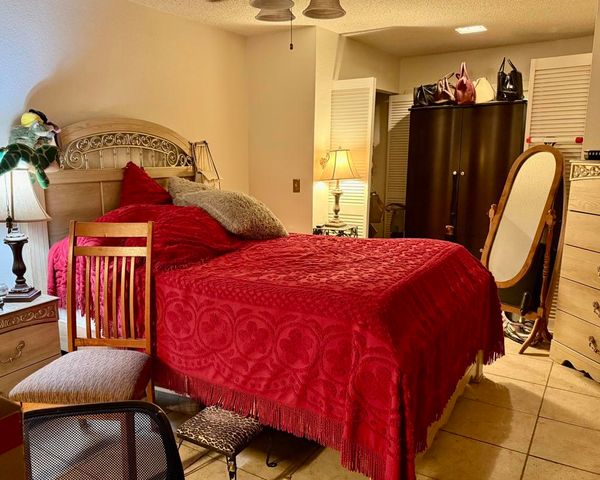 5301 E Waverly Drive 173, Palm Springs, CA 92264