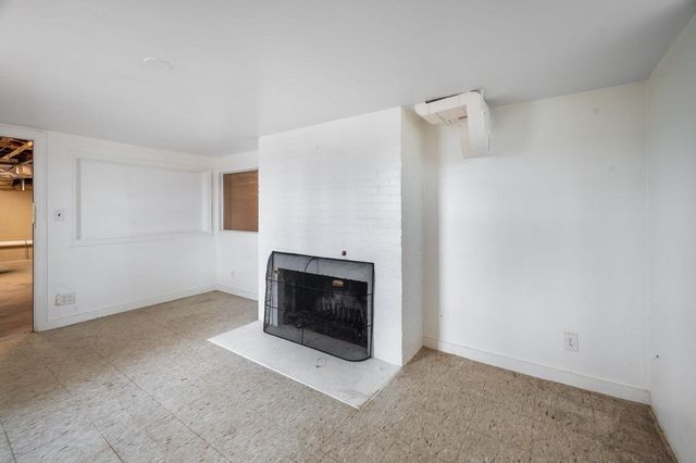 10 Standish Way, Lynn, MA 01904