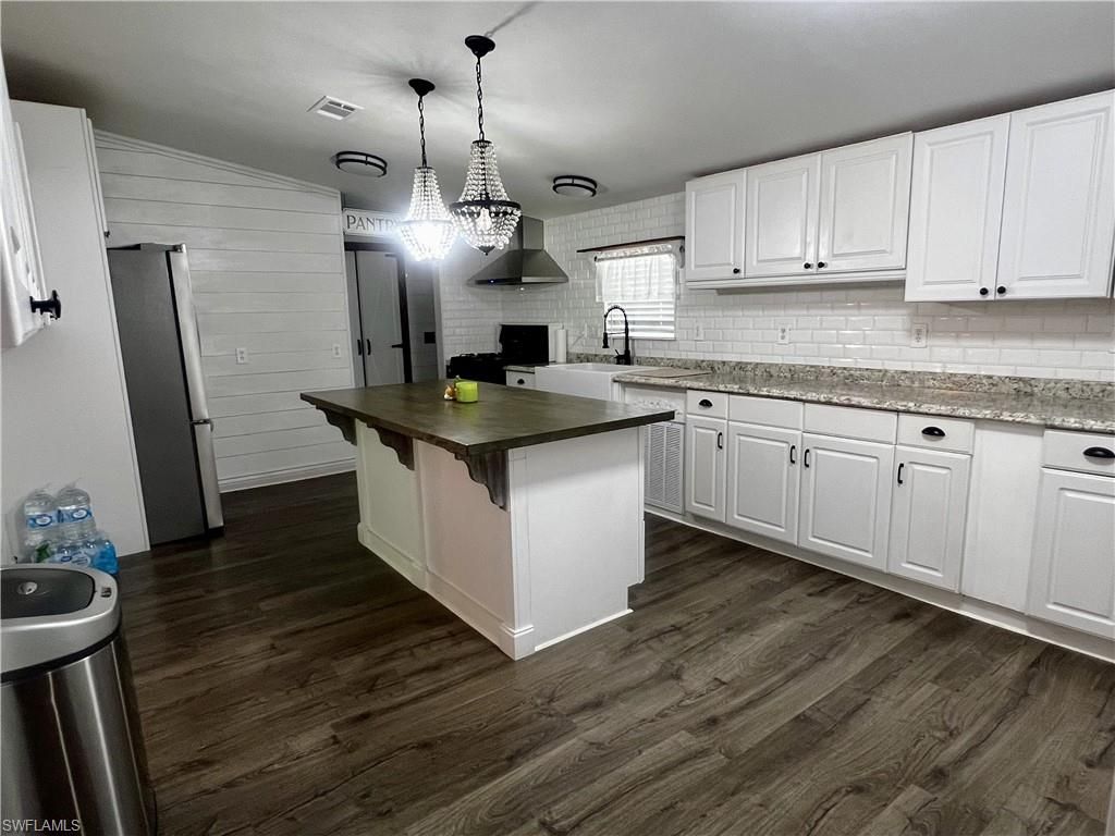 1027 Everglade AVE, LABELLE, FL 33935 — photo 2