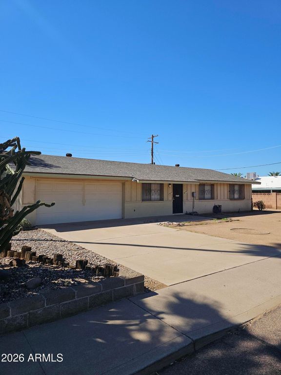 6037 W INDIAN SCHOOL Road, Phoenix, AZ 85033