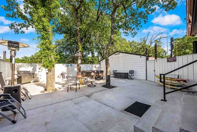 764 East Lake, Lawton, OK 73507